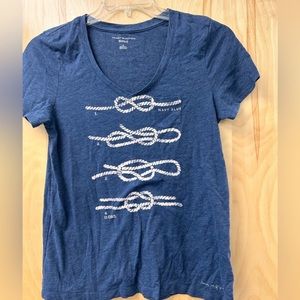 🌼3/$10🌼 Tommy Hilfiger relaxed fit Blue knots t-shirt size medium